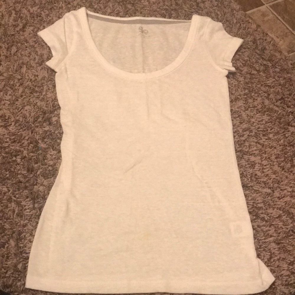 White T-shirt